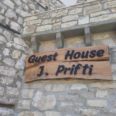 בראט Guest House J.Prifti מראה חיצוני תמונה