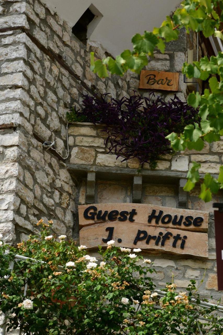 בראט Guest House J.Prifti מראה חיצוני תמונה