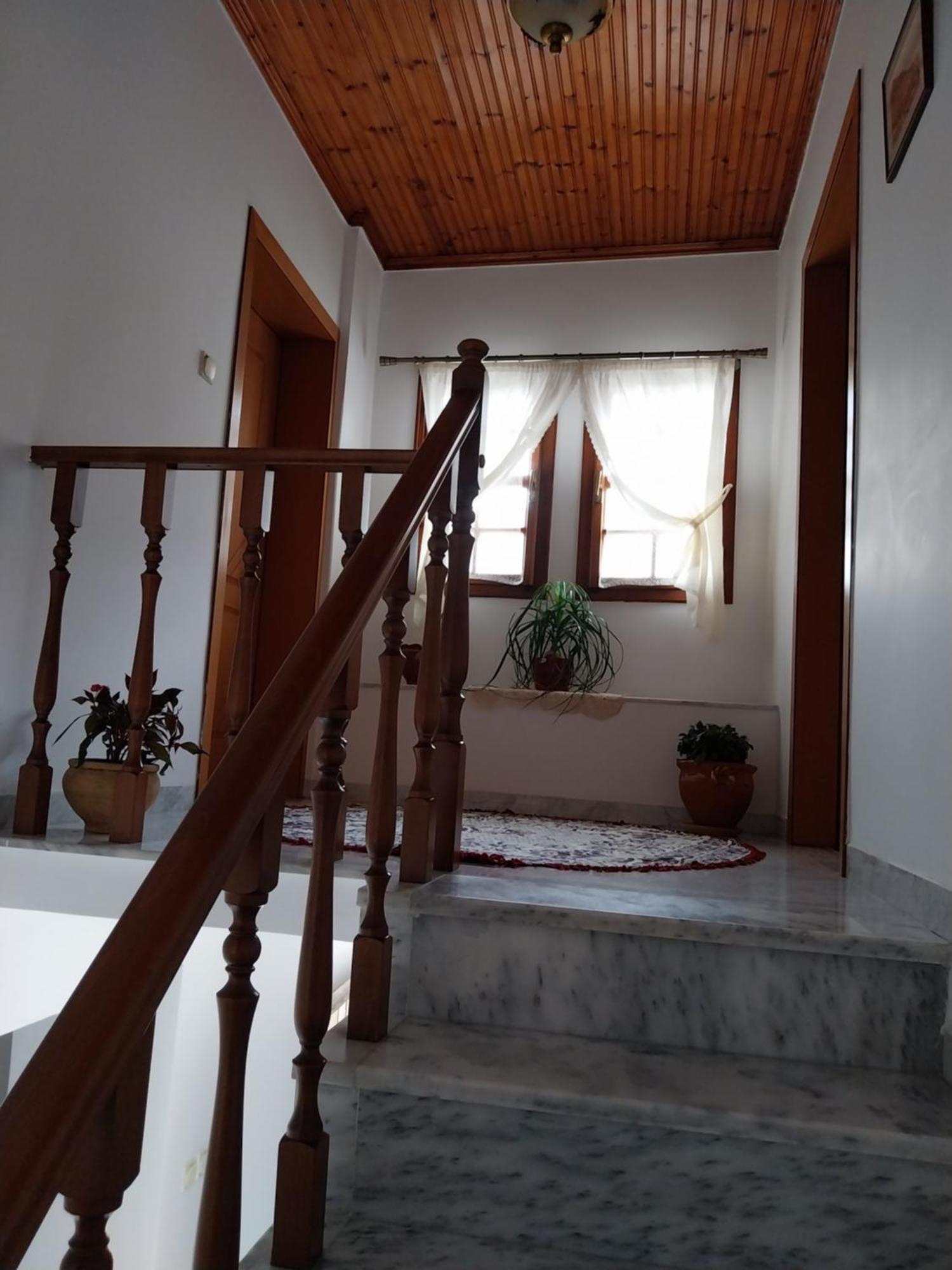 בראט Guest House J.Prifti מראה חיצוני תמונה