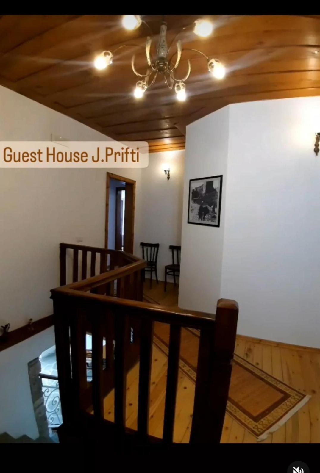 בראט Guest House J.Prifti מראה חיצוני תמונה
